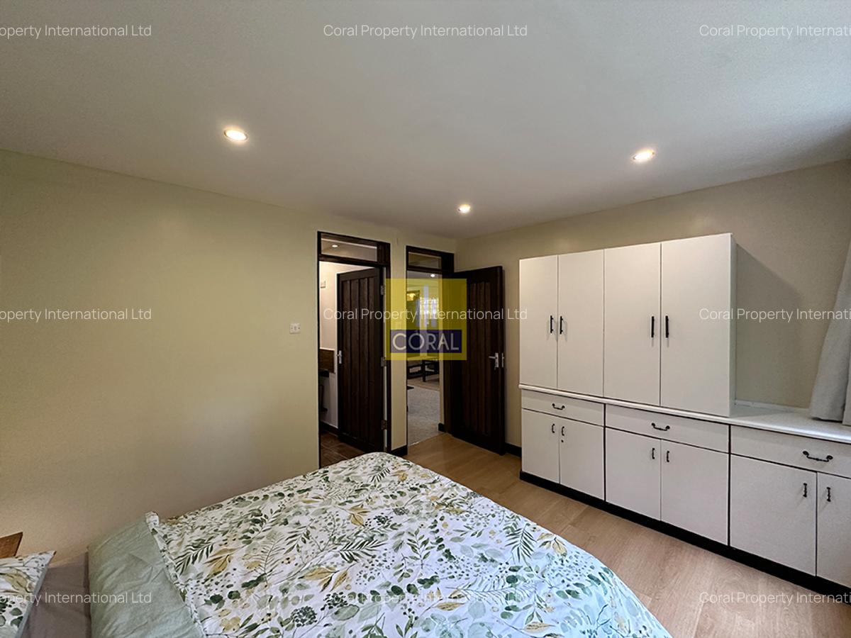 2 Bed Apartment in Parklands - 6