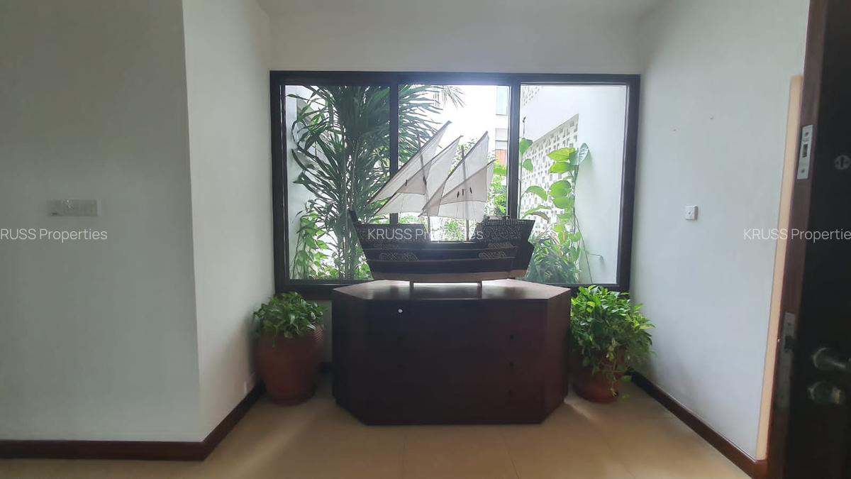 Serviced 3 Bed Apartment with En Suite at Ar156 - 19
