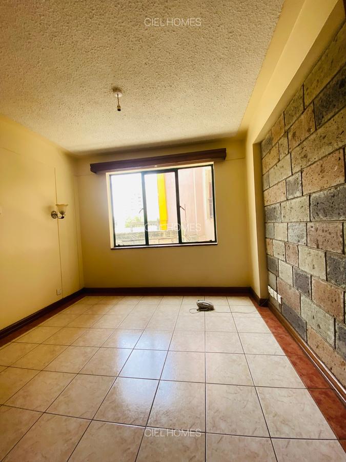 1 Bed Apartment with Swimming Pool at Wood Avenue - 9