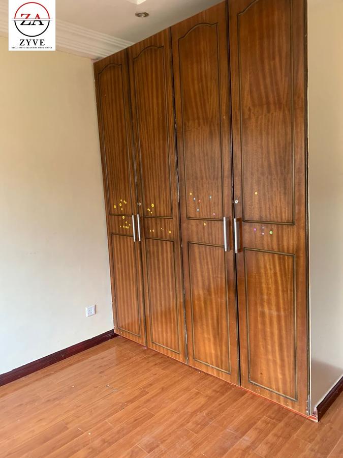 4 Bed House with En Suite at Lavington - 9