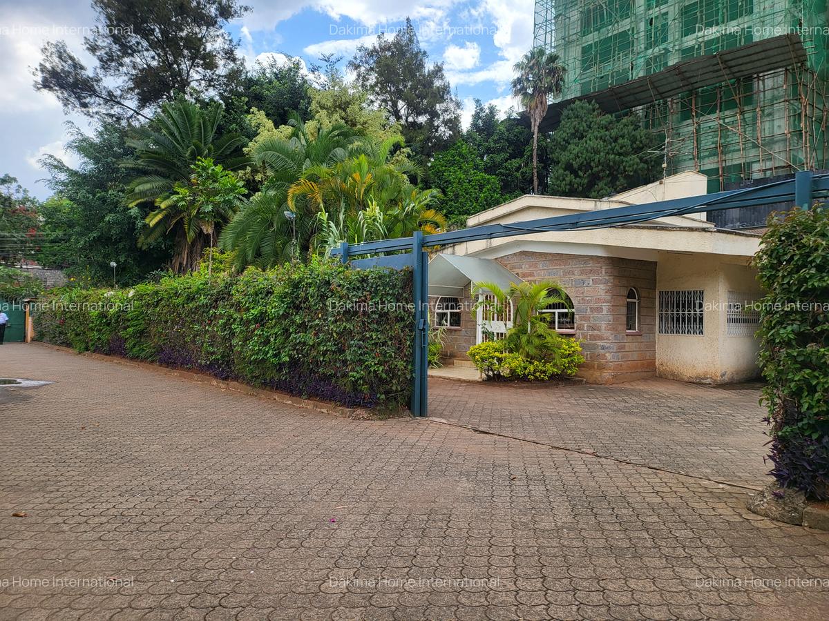 Commercial Property in Rhapta Road - 5