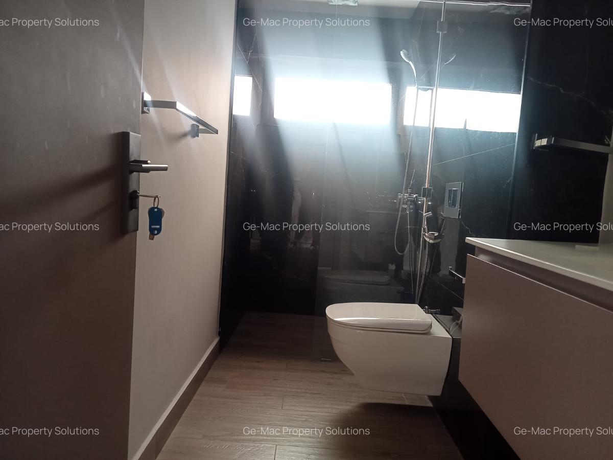 2 Bed Apartment with En Suite in Rosslyn - 13