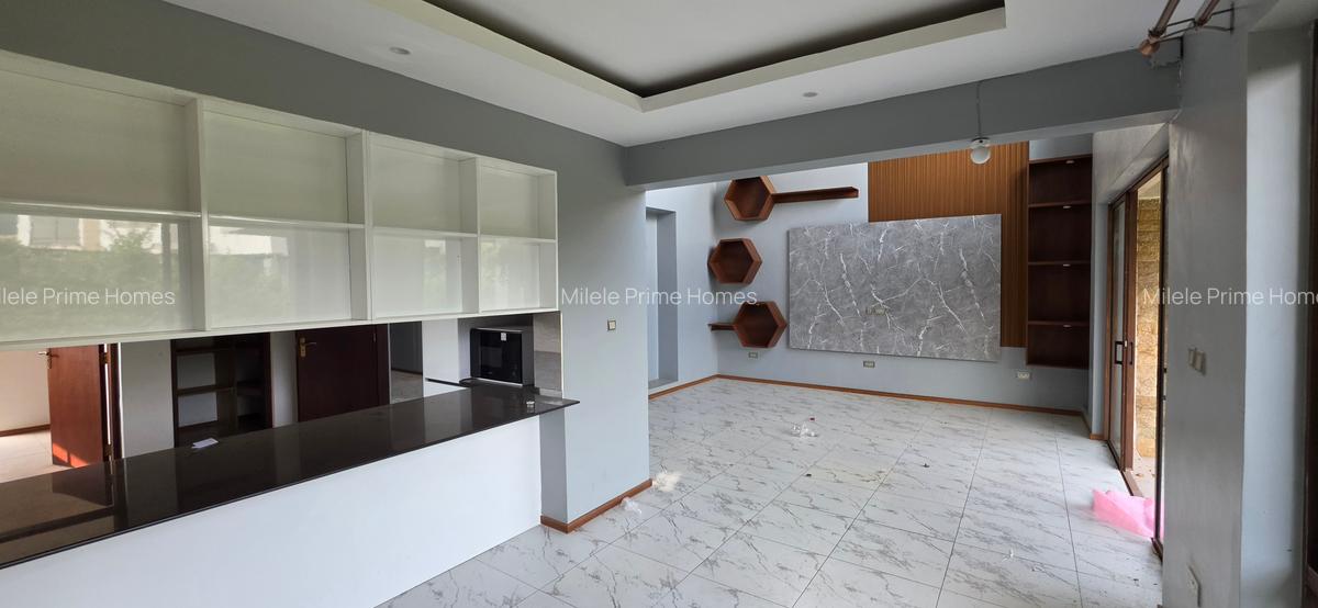 4 Bed Townhouse with En Suite at Runda Gardens - 14