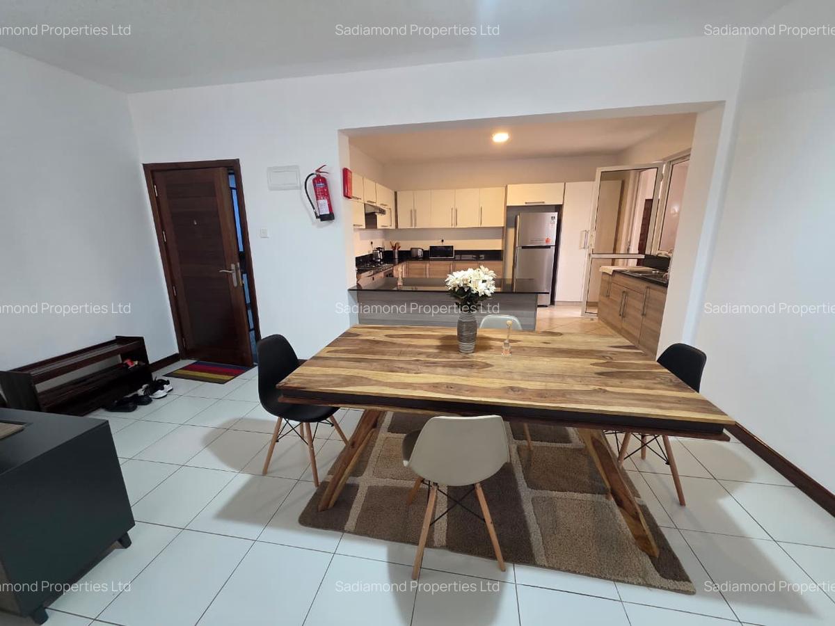 Furnished 2 Bed Apartment with En Suite in Brookside - 1