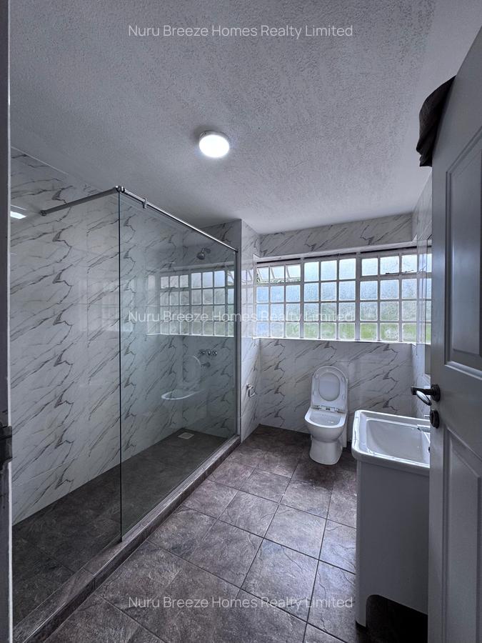 4 Bed House with En Suite in Gigiri - 6