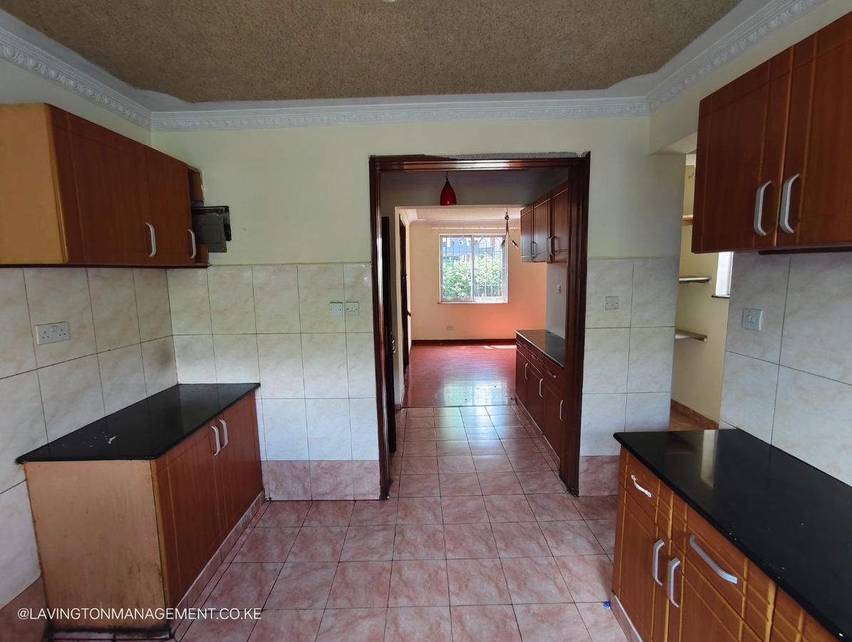 5 Bed Townhouse with En Suite at Kileleshwa - 3