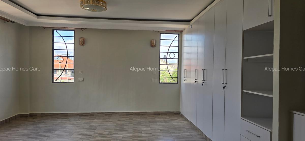 4 Bed House with En Suite at Varsityville - 10