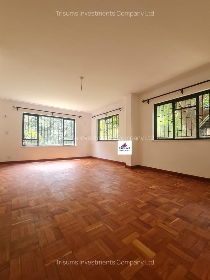 5 Bed House with En Suite in Kitisuru - 3