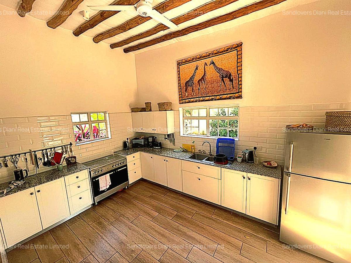 3 Bed Villa with En Suite in Diani - 9
