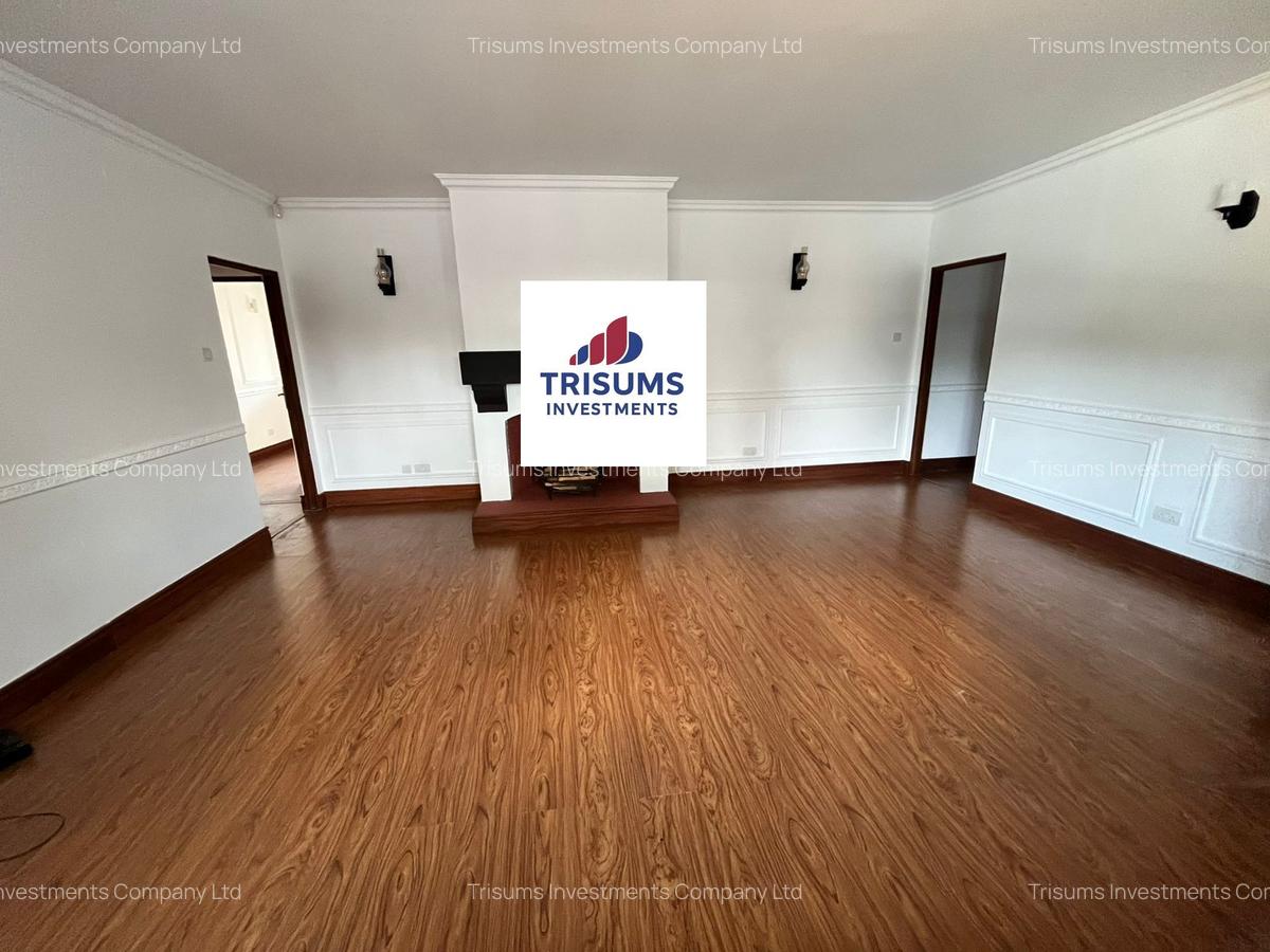 5 Bed Townhouse with En Suite in Gigiri - 12