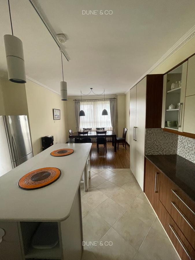 Serviced 3 Bed Apartment with En Suite in Brookside - 8