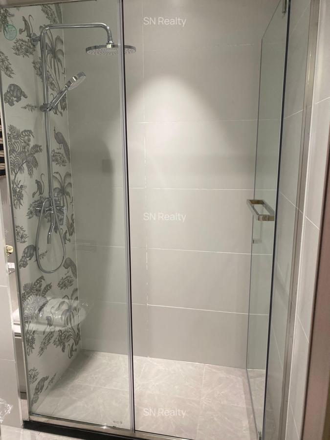 1 Bed Apartment with En Suite at Muthithi Road - 12