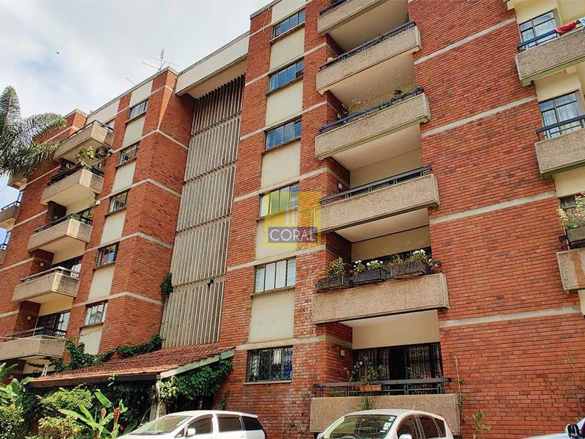 3 Bed Apartment with En Suite in Westlands Area - 2