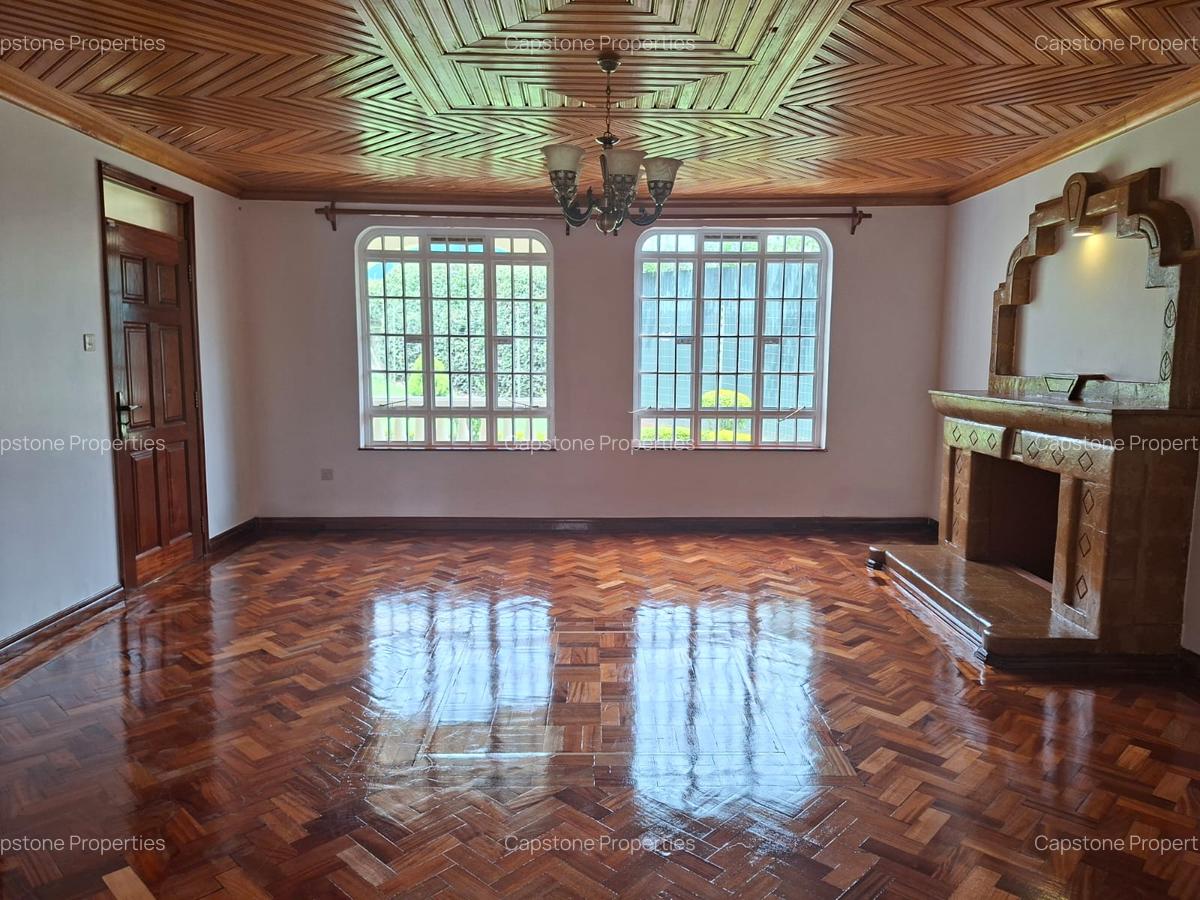 5 Bed House with En Suite in Nyari - 18