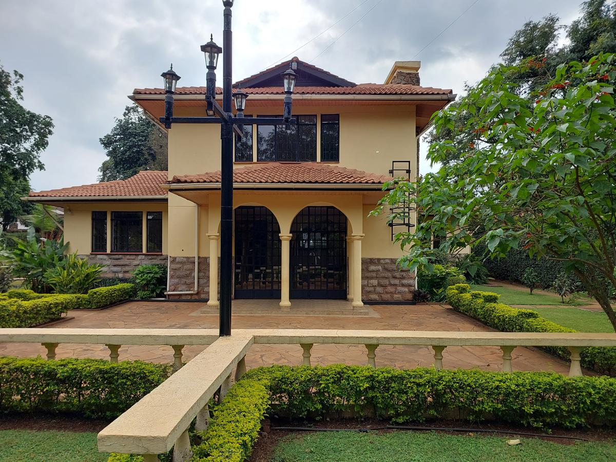 5 Bed House with En Suite at Ruaka Road - 8