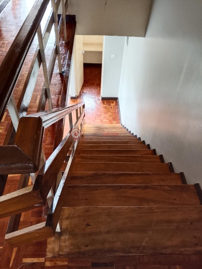 3 Bed Townhouse with En Suite at Westlands - 12