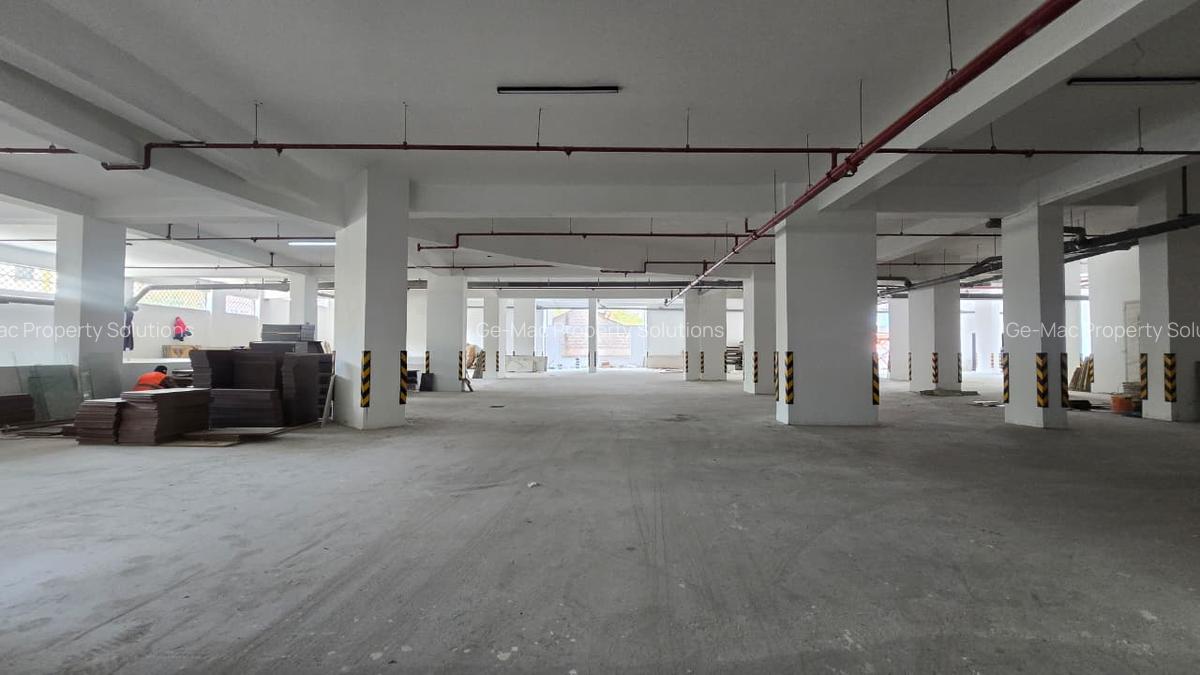 3 Bed Apartment with En Suite in Riverside - 20