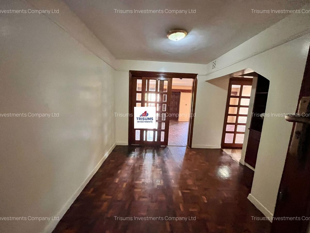 4 Bed Townhouse with En Suite in Westlands Area - 3