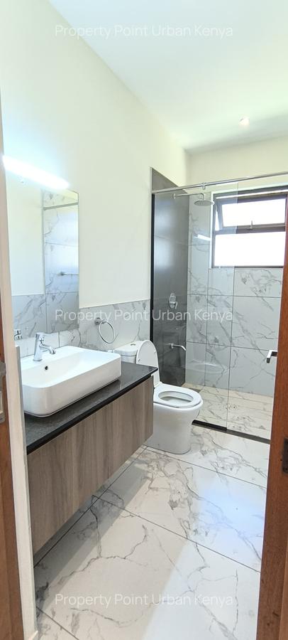 4 Bed Townhouse with En Suite at Mombasa Road - Machakos Junction - 19