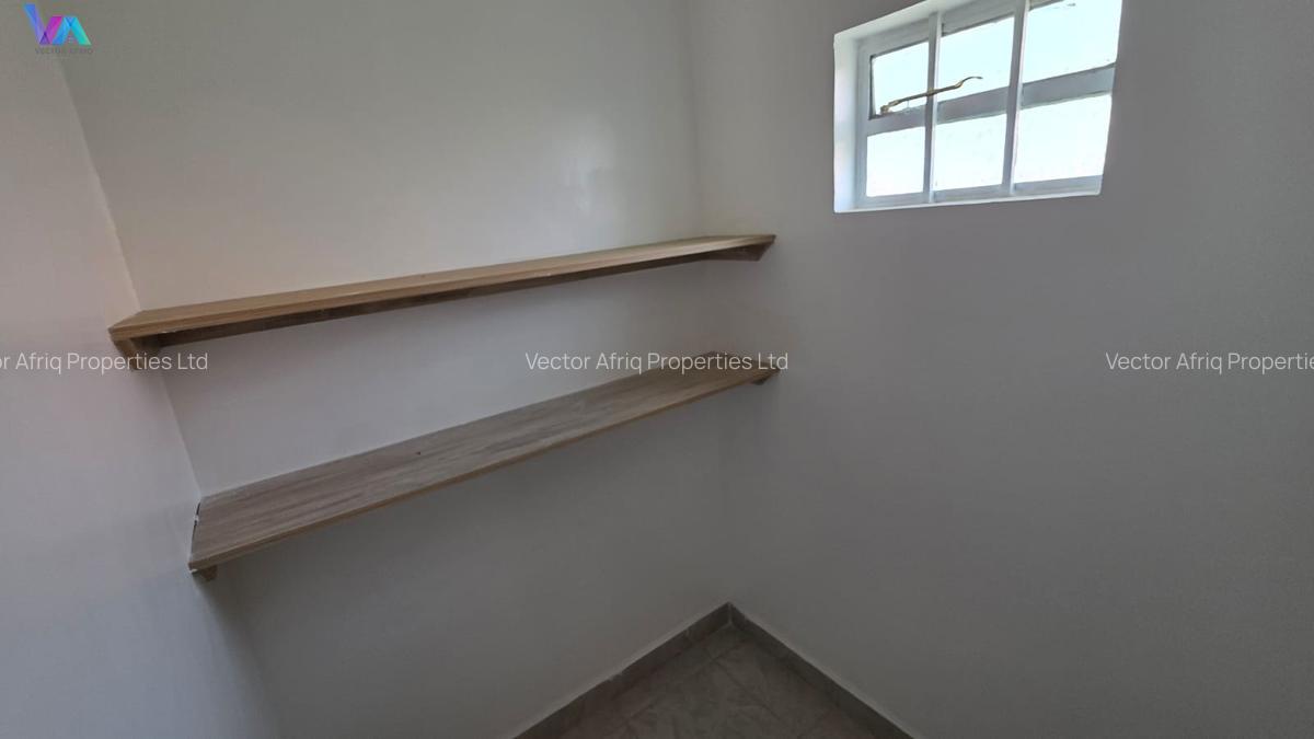 3 Bed House with En Suite in Kitengela - 4