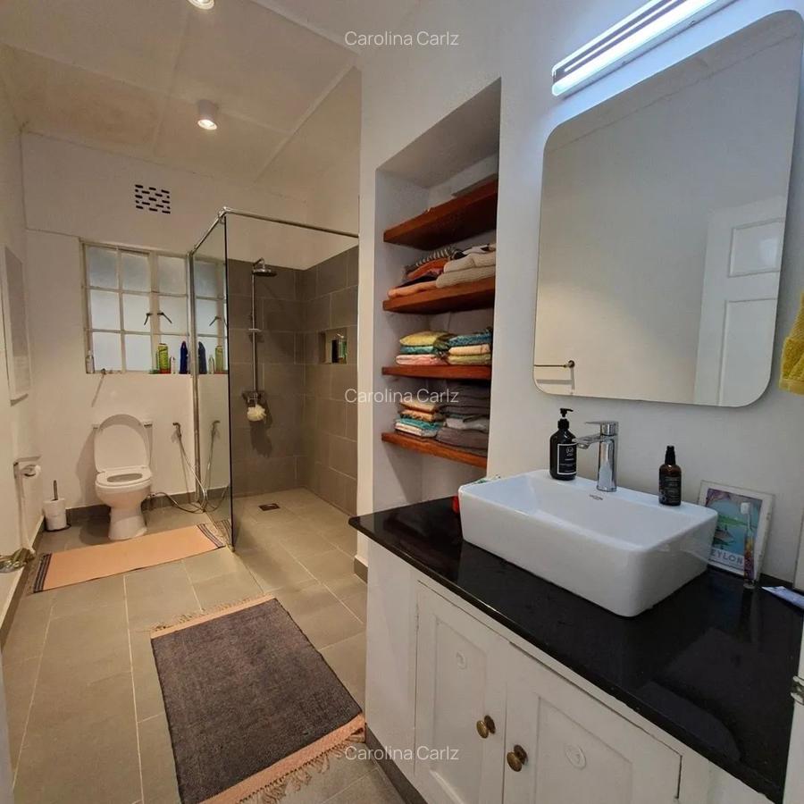 3 Bed House with En Suite at Kyuna - 11