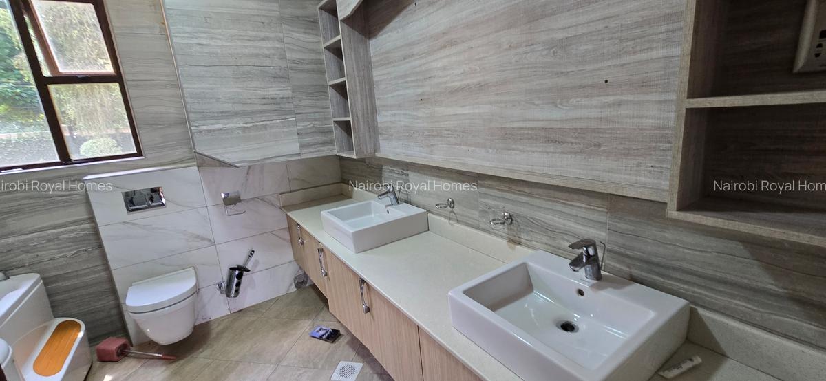 5 Bed Townhouse with En Suite at Convent Drive - 13