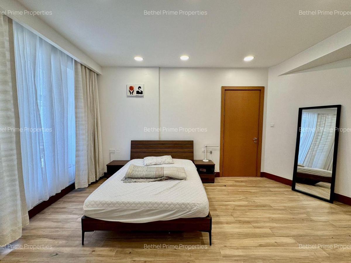 Furnished 3 Bed Apartment with En Suite in Parklands - 10