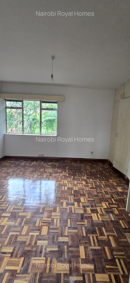 5 Bed Townhouse with En Suite at Lavington Green - 13