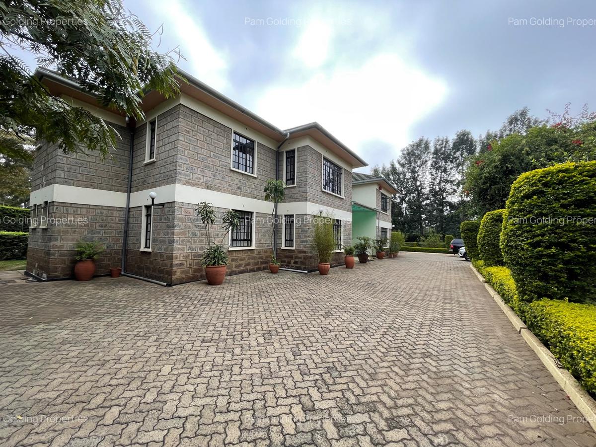 2 Bed Apartment with En Suite in Karen - 3