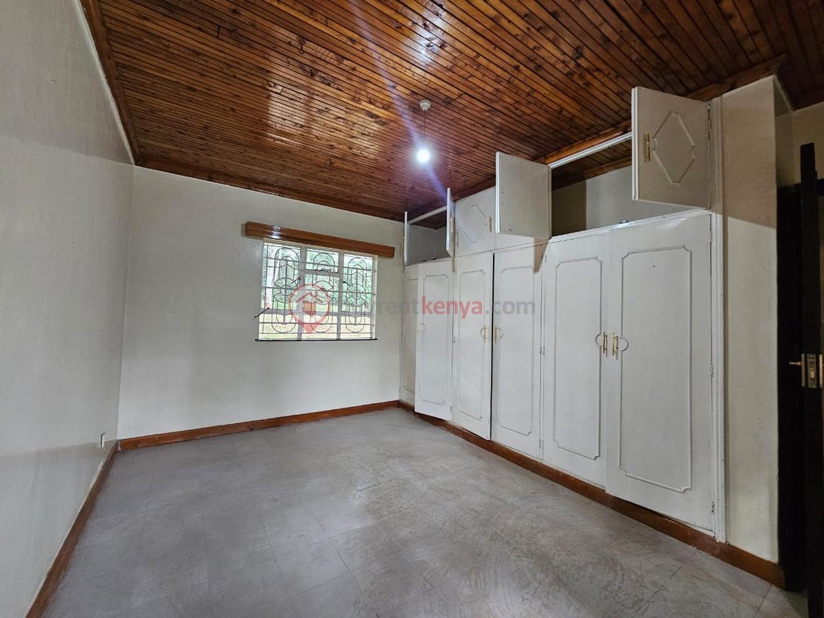 4 Bed Townhouse with En Suite in Karen - 4