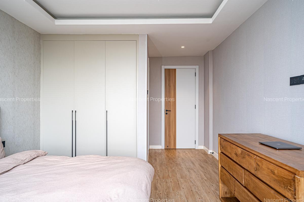 Serviced 2 Bed Apartment with En Suite in Westlands Area - 15