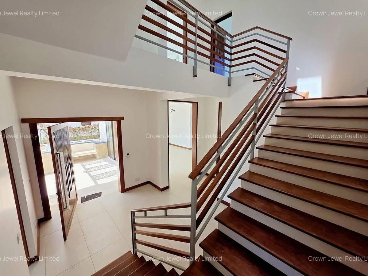 5 Bed Villa with En Suite in Nyali Area - 6