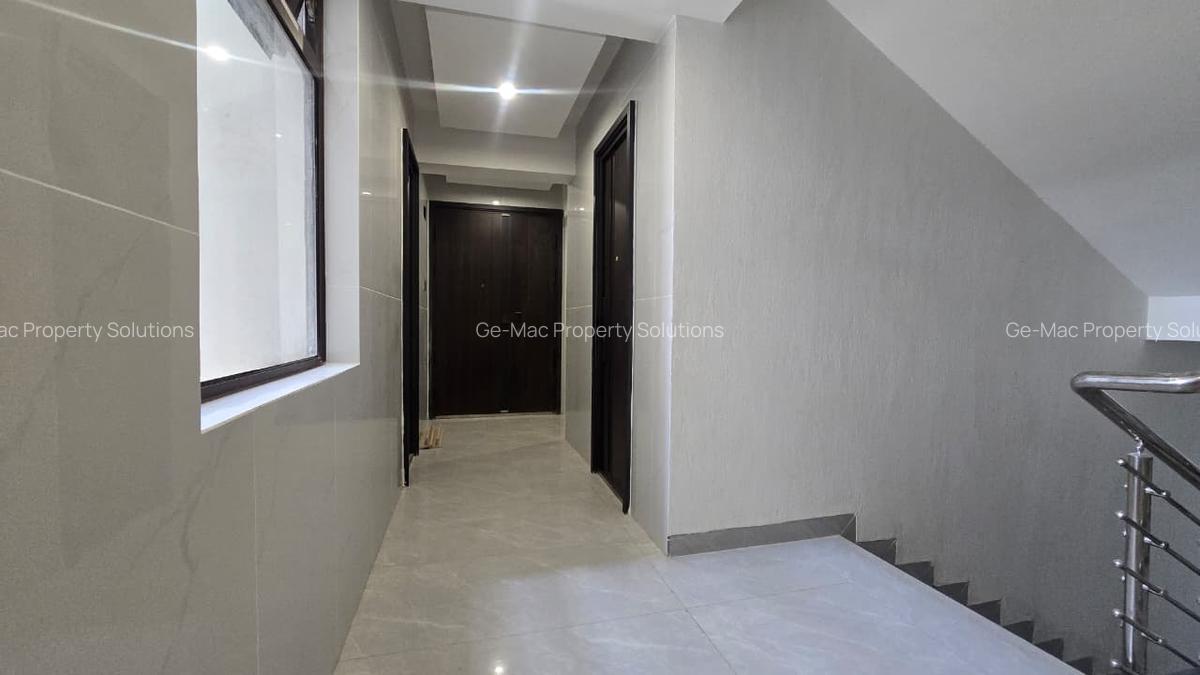 3 Bed Apartment with En Suite in Riverside - 10