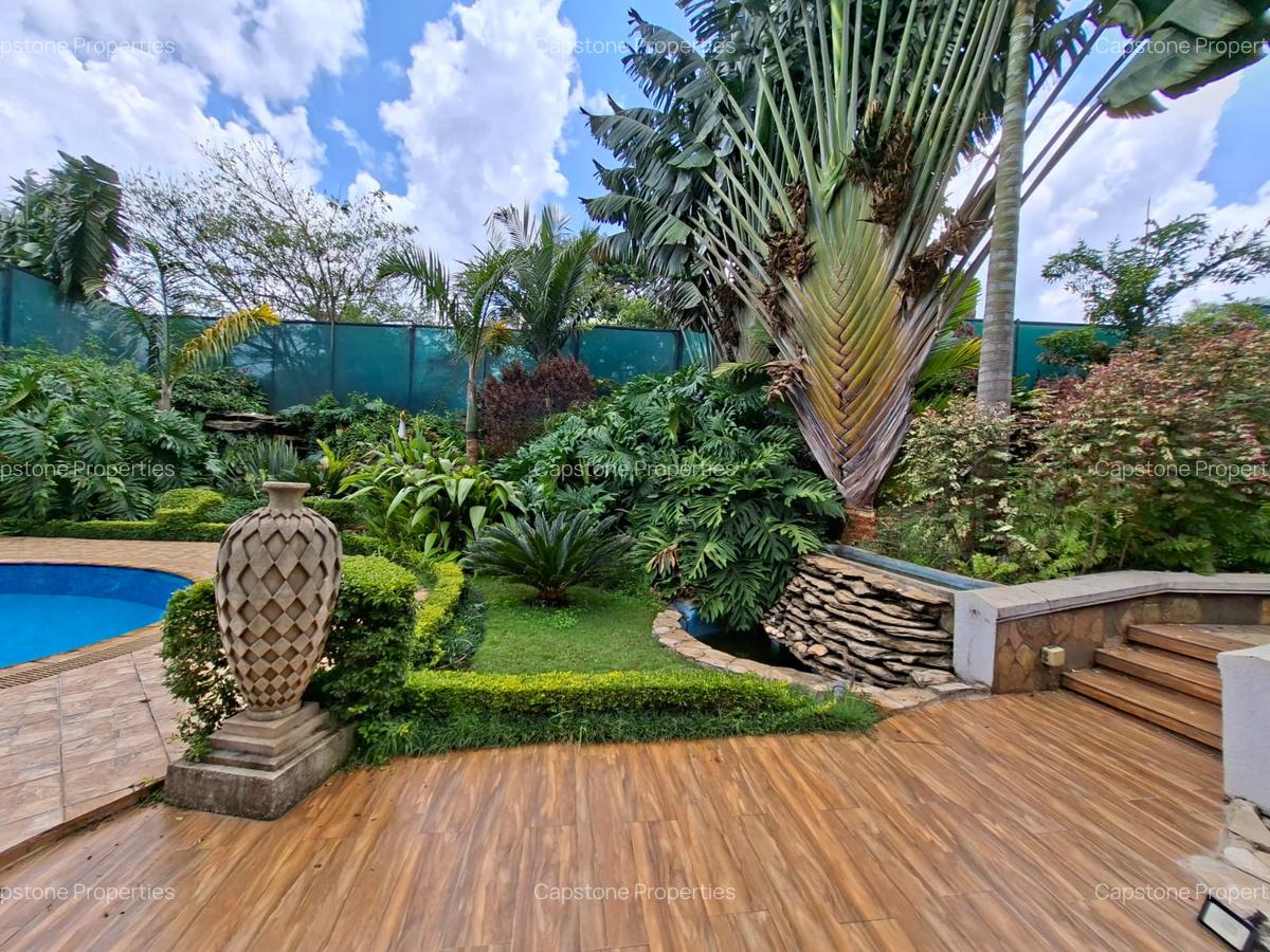 4 Bed House with En Suite in Runda - 16