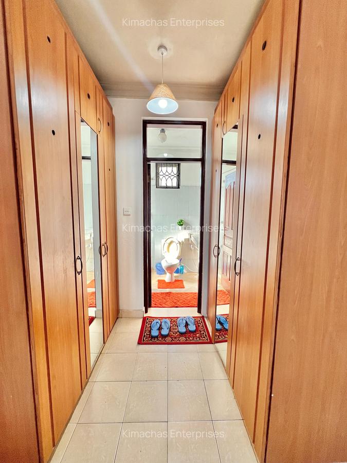 Serviced 3 Bed Apartment with En Suite at 5Th Avenue Nyali - 17