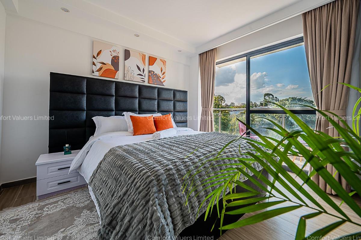 Serviced 2 Bed Apartment with En Suite at Riverside Drive - 18