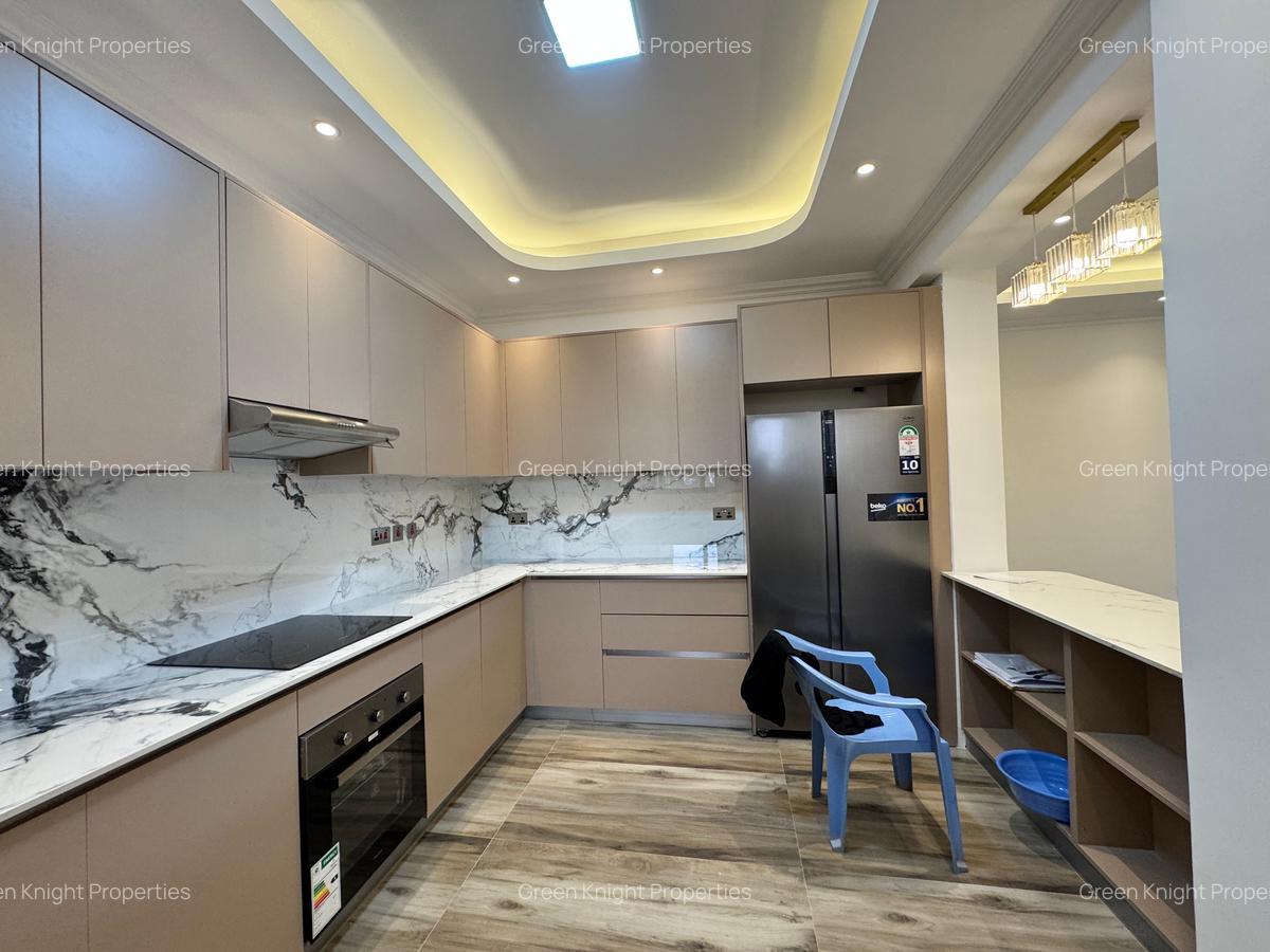 Serviced 2 Bed Apartment with En Suite in Westlands Area - 16