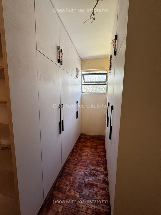 4 Bed Villa with En Suite in Karen - 8