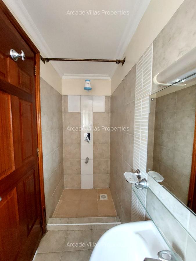 4 Bed Apartment with Staff Quarters in Lavington - 9