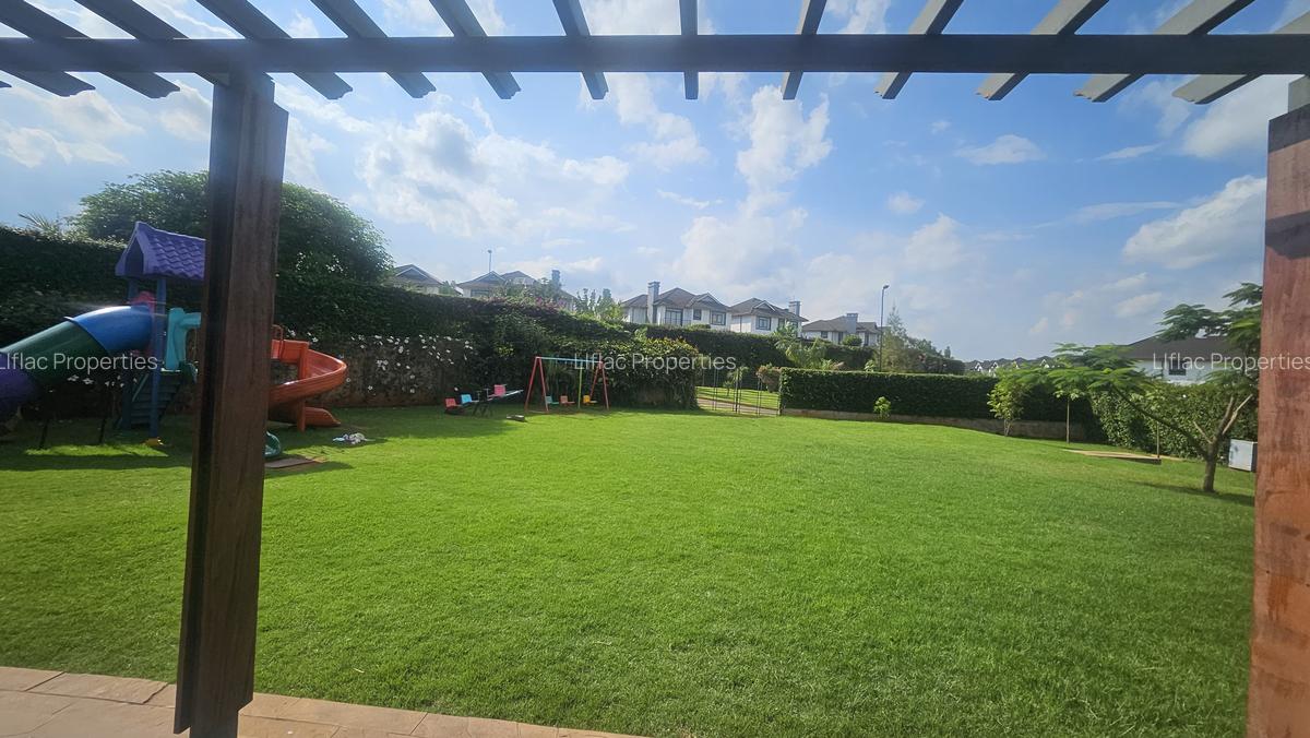 4 Bed Townhouse with En Suite at Five Star Paradise - 2