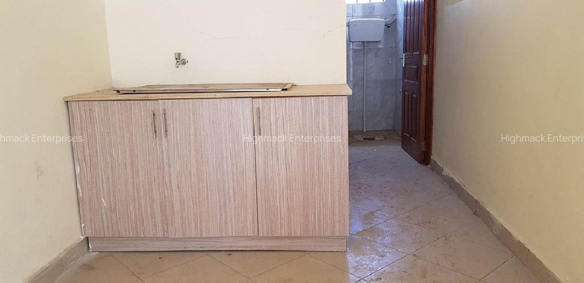 6,000 ft² Warehouse with Service Charge Included at Mombasa Road - 7