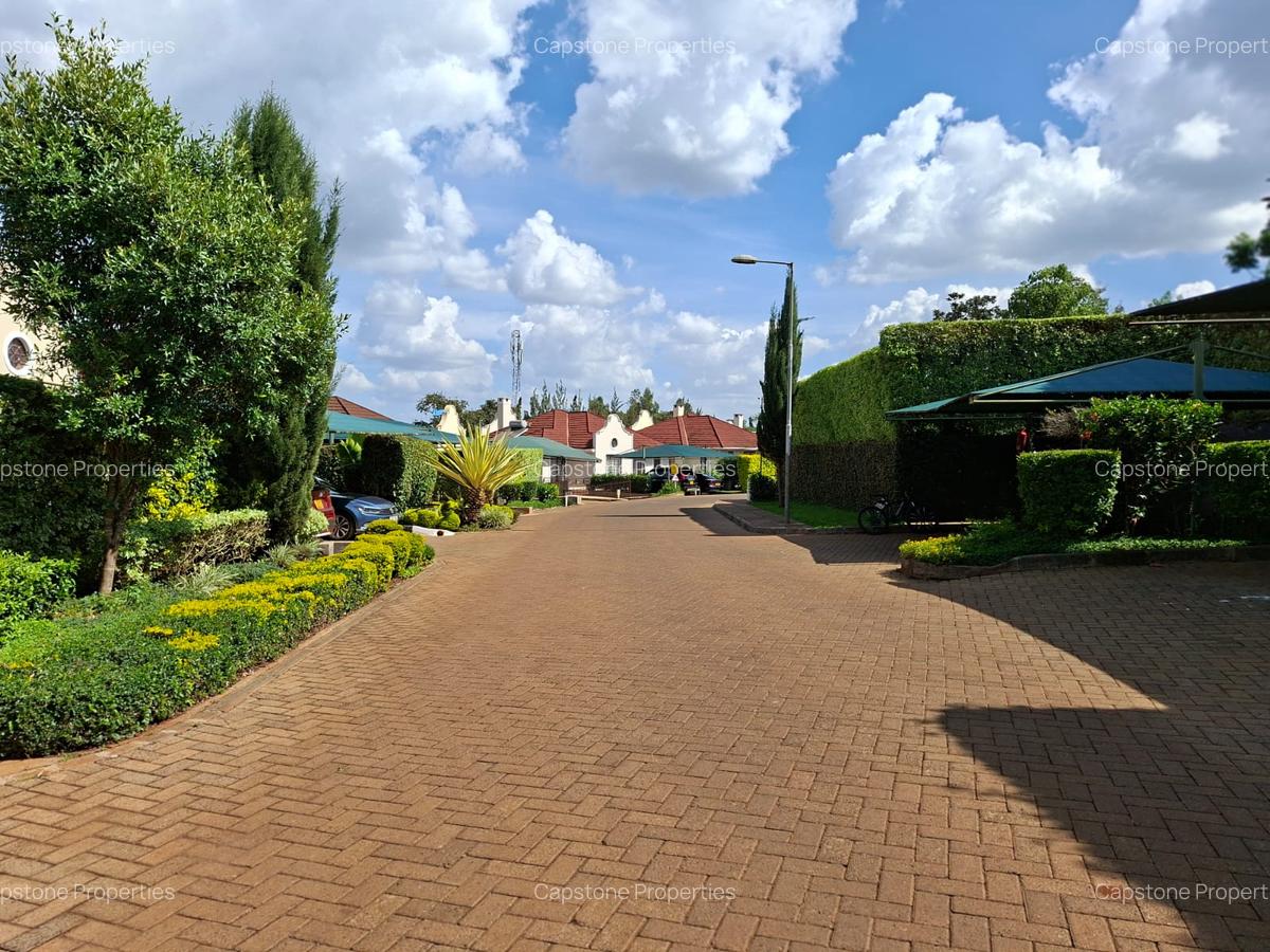 4 Bed Townhouse with En Suite at Runda - 5