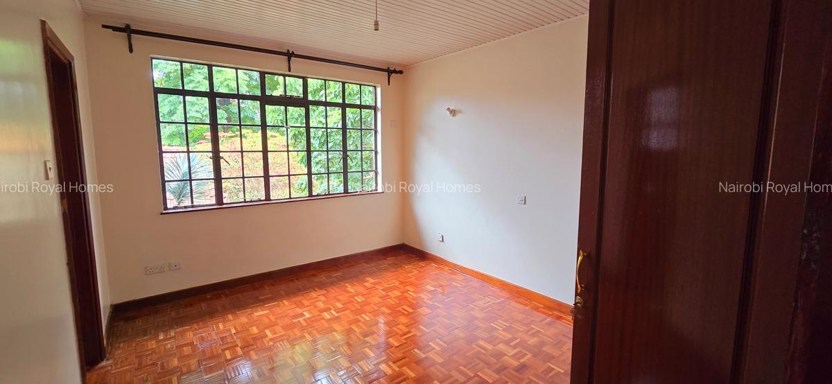 4 Bed Townhouse with En Suite at Lavington James Gichuru - 8