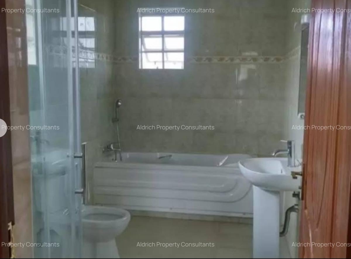 4 Bed Townhouse with En Suite in Runda - 5