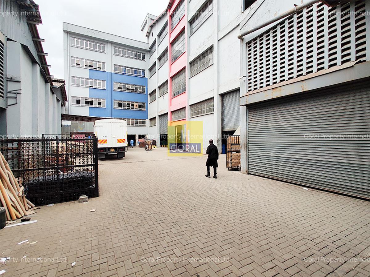 Warehouse in Industrial Area - 14