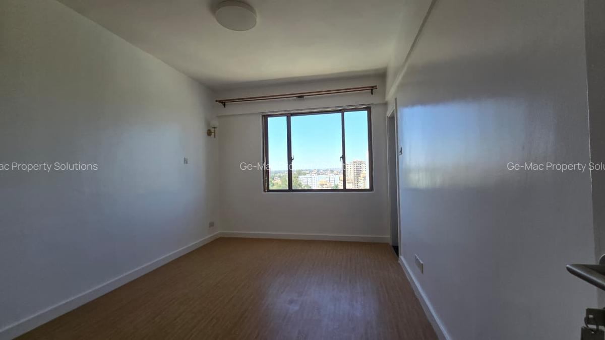 4 Bed Apartment with En Suite in Lavington - 11