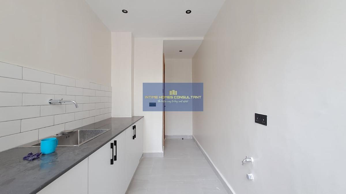 4 Bed Apartment with En Suite in Spring Valley - 6