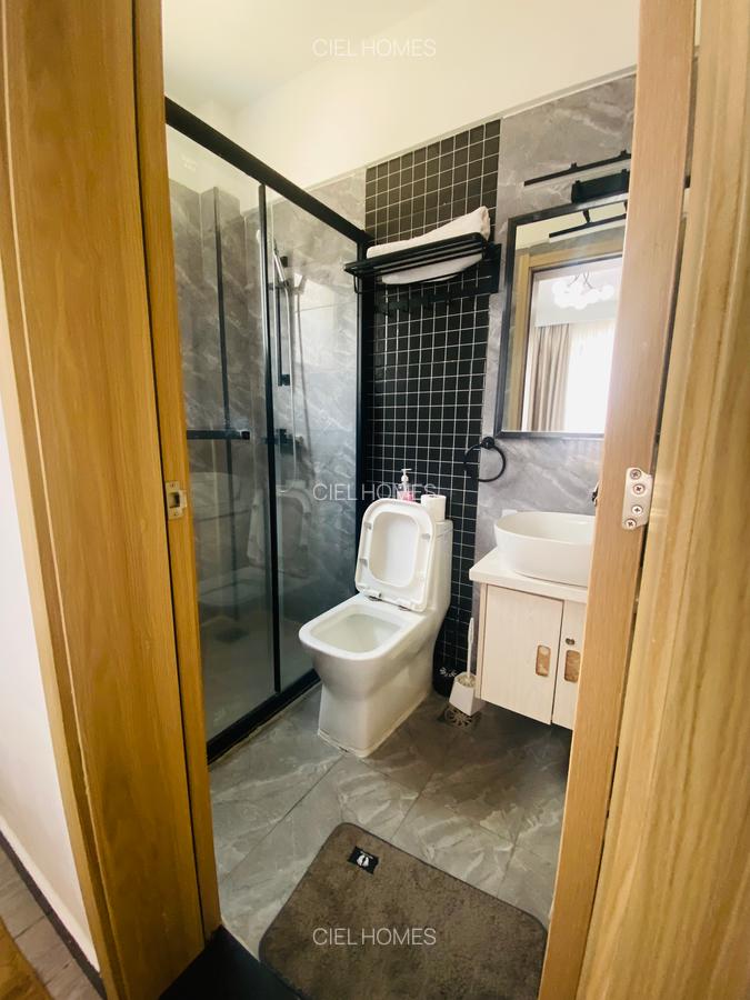 Serviced 2 Bed Apartment with Swimming Pool at Wood Avenue - 16