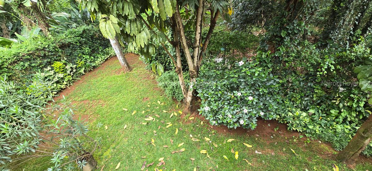 4 Bed Townhouse with En Suite at Lavington Green - 8