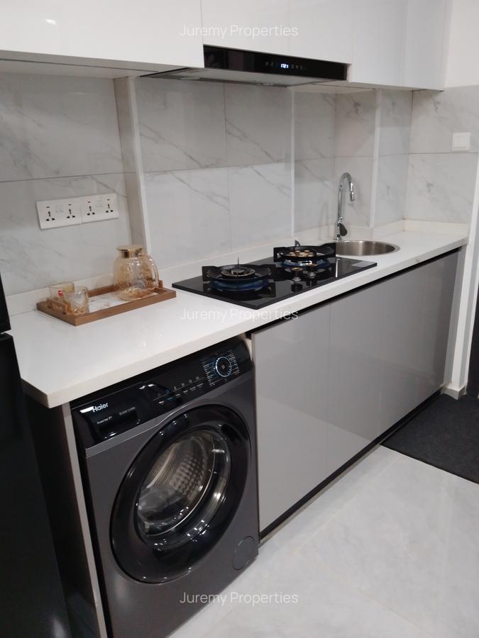 Studio Apartment with Swimming Pool in Kilimani - 5